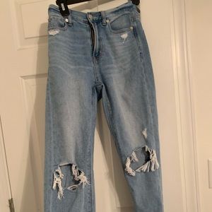american eagle mom jeans